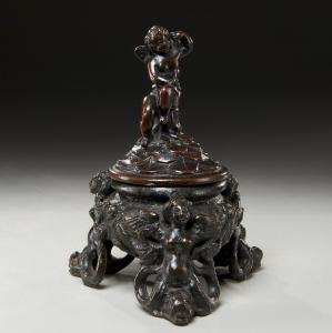 Roccatagliata Bottega, Tintenfass aus Bronze mit drei Sirenen, 17. Jahrhundert